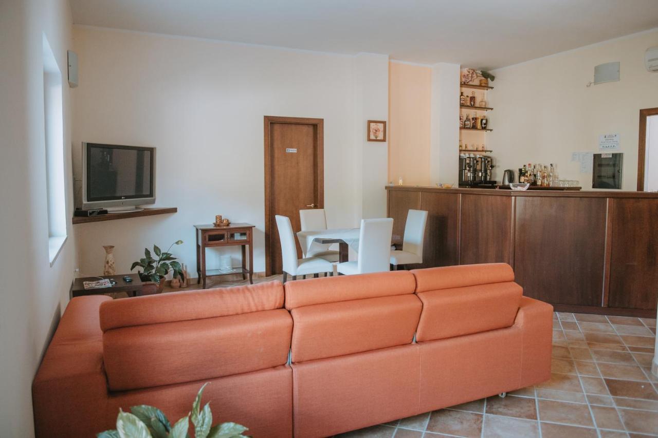 Hotel Caluna Charme San Giovanni a Piro Exteriér fotografie