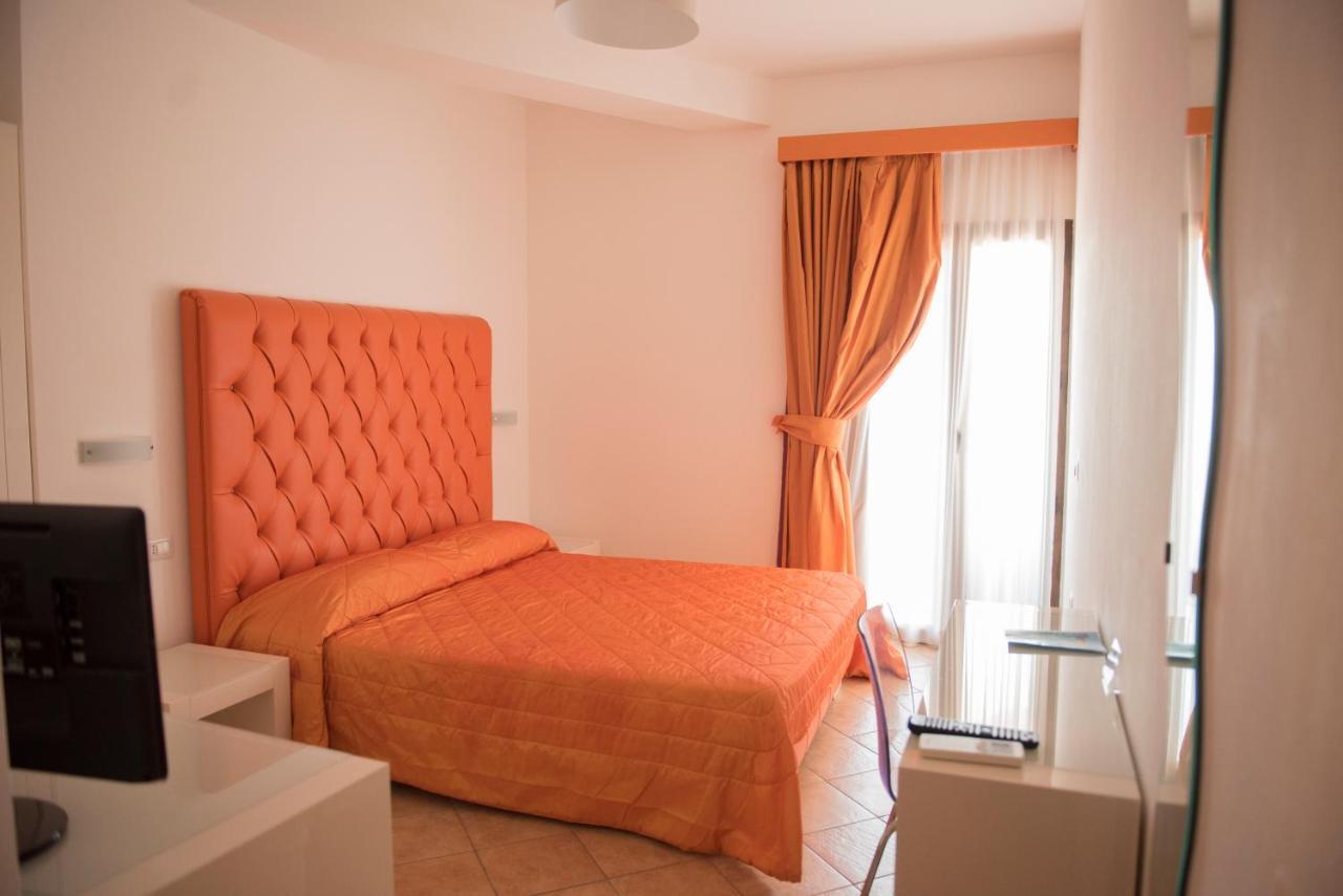Hotel Caluna Charme San Giovanni a Piro Exteriér fotografie